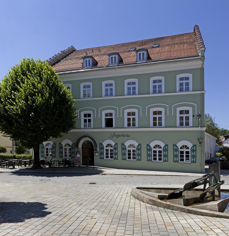 Hotel Angerbraeu 뮈르나우암슈타펠지 외부 사진