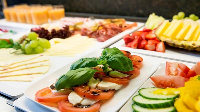 Hotel Angerbraeu 뮈르나우암슈타펠지 외부 사진